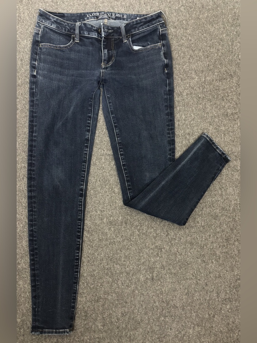 American Eagle Outfitters | Women’s Skinny Jeans | Dark Blue Denim | Size 4